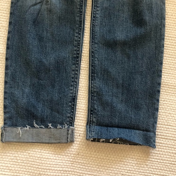 NWT OLD NAVY BOYFRIEND JEANS - Picture 6 of 8